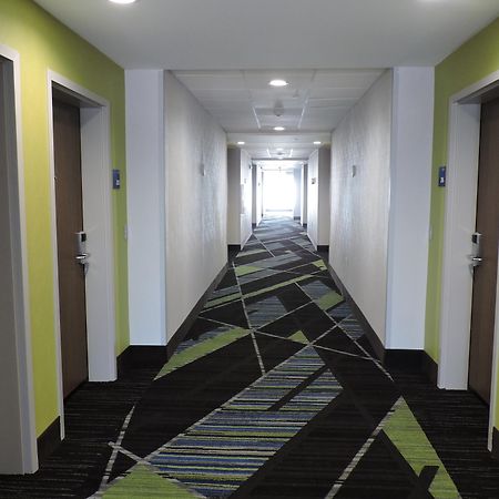 Holiday Inn Express & Suites Moore By Ihg Esterno foto