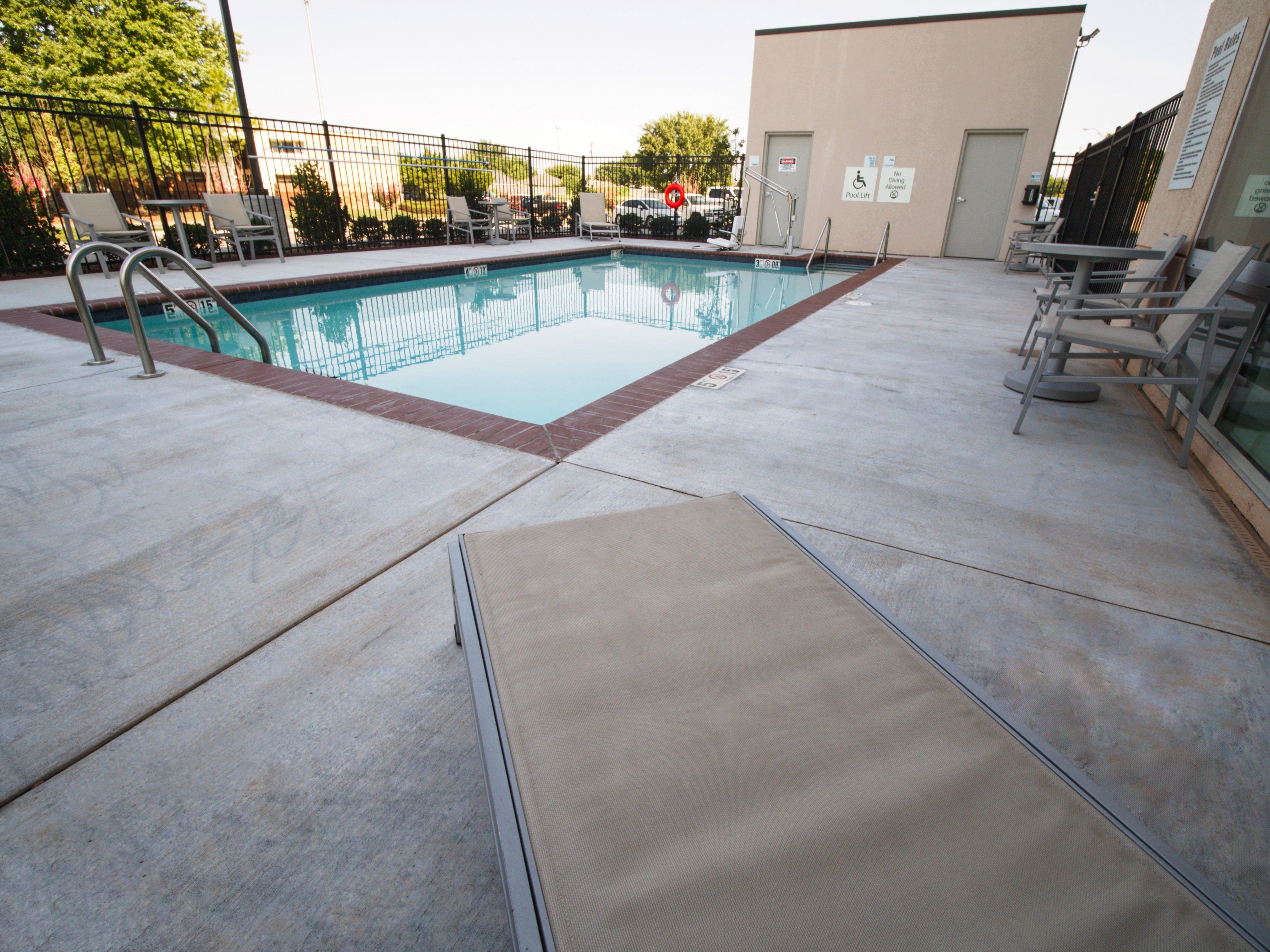 Holiday Inn Express & Suites Moore By Ihg Esterno foto