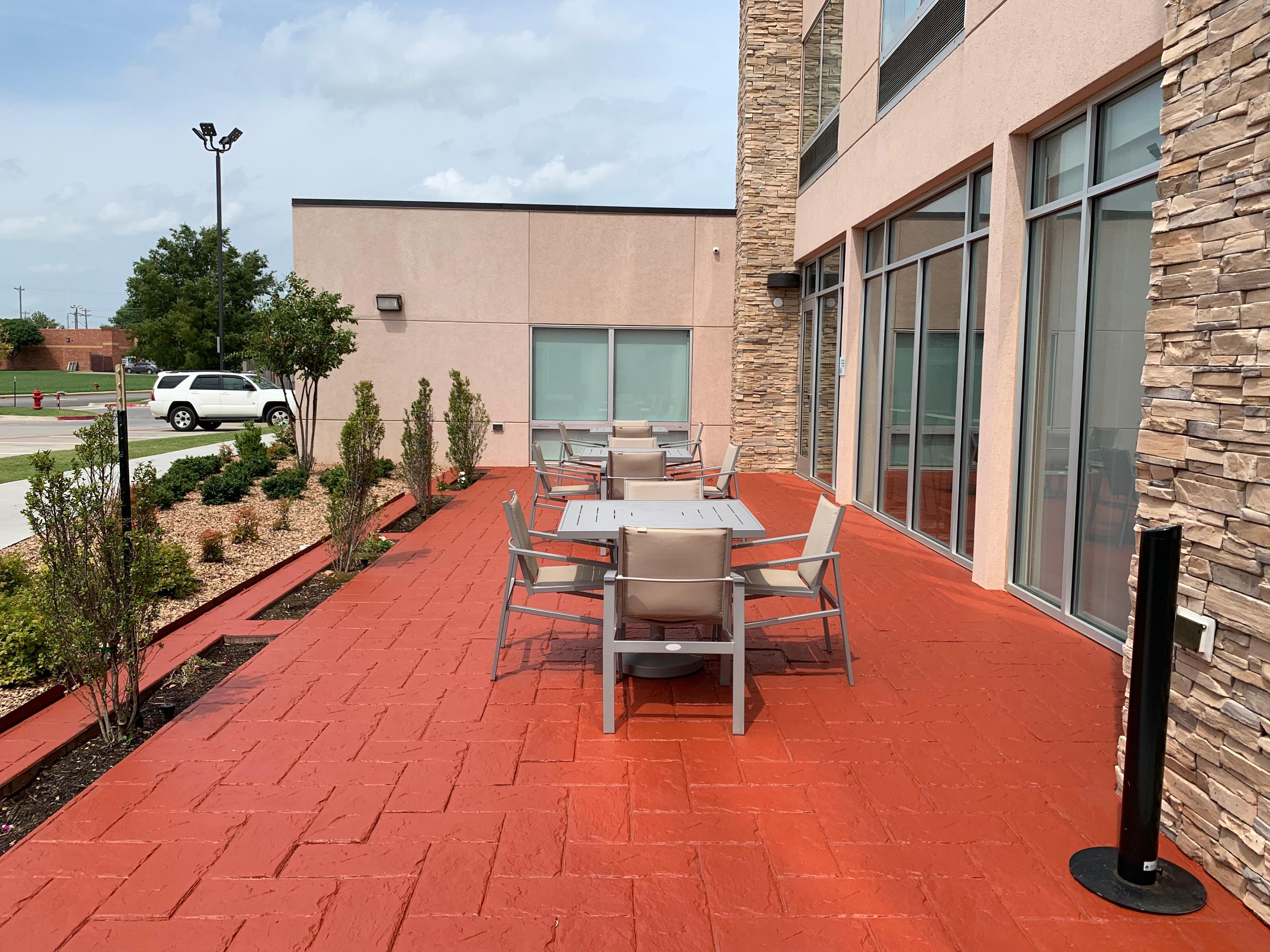 Holiday Inn Express & Suites Moore By Ihg Esterno foto