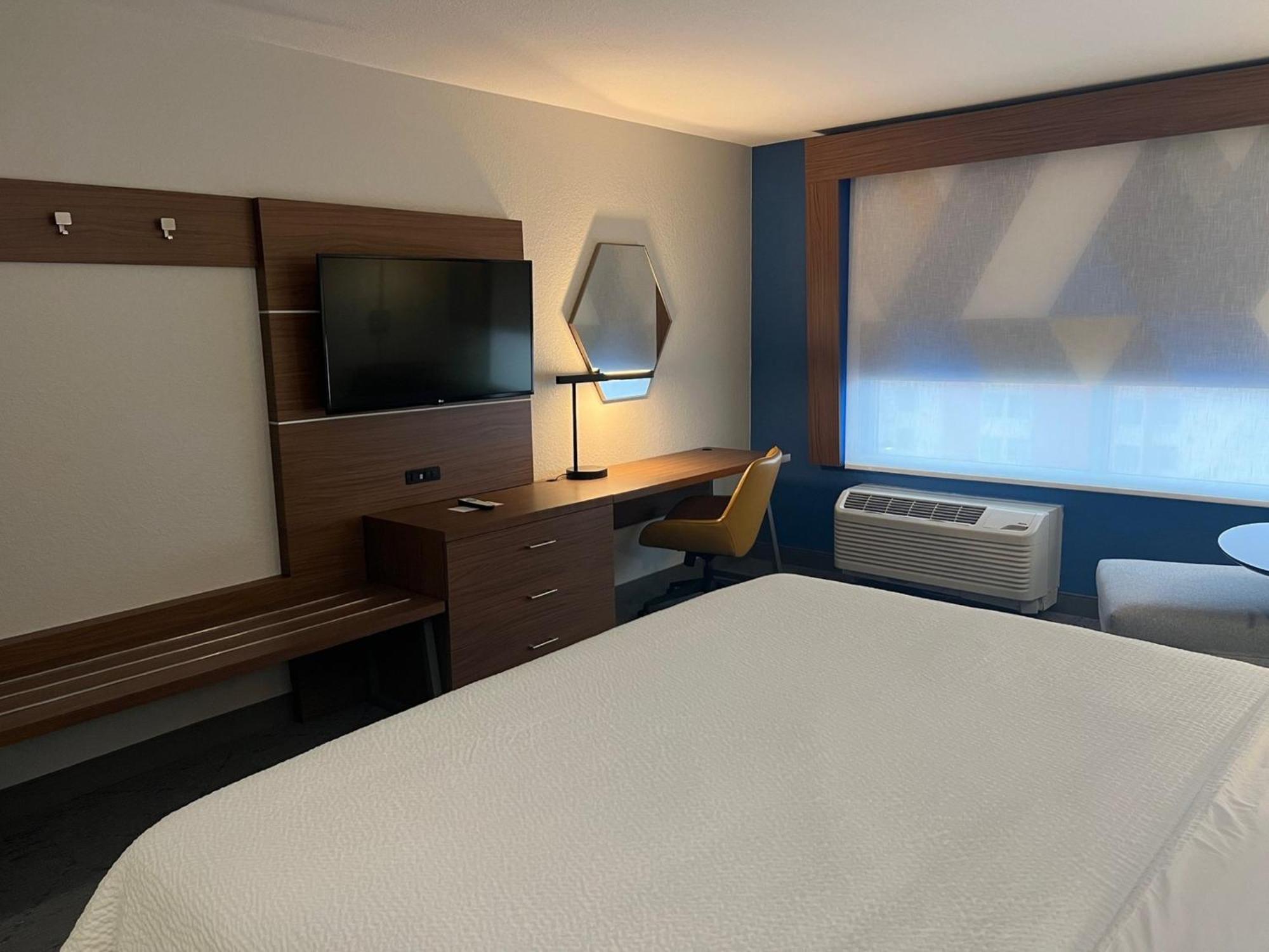 Holiday Inn Express & Suites Moore By Ihg Esterno foto